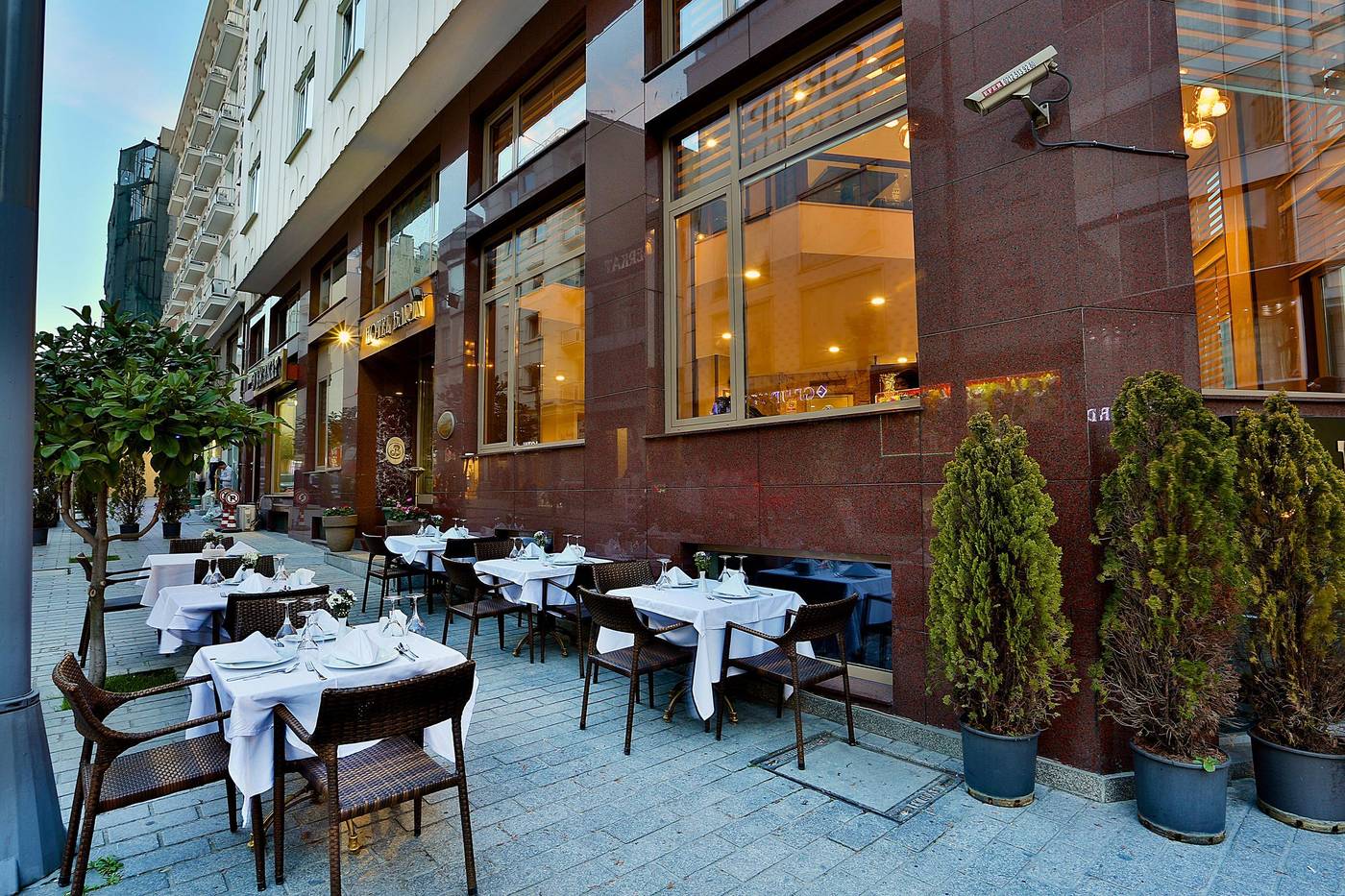 Barin-Hotel-Restaurant-32