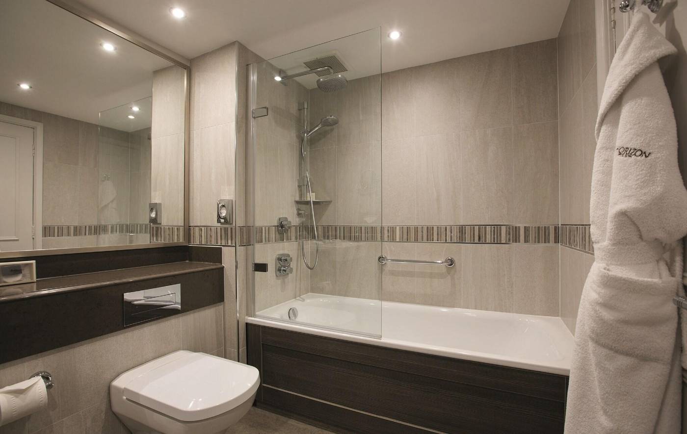 L-Horizon-Beach-Hotel---Spa-Room-27