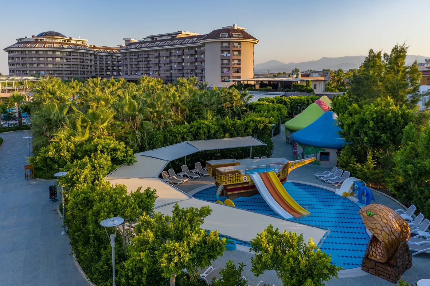 Sunmelia Beach Resort Hotel & SPA