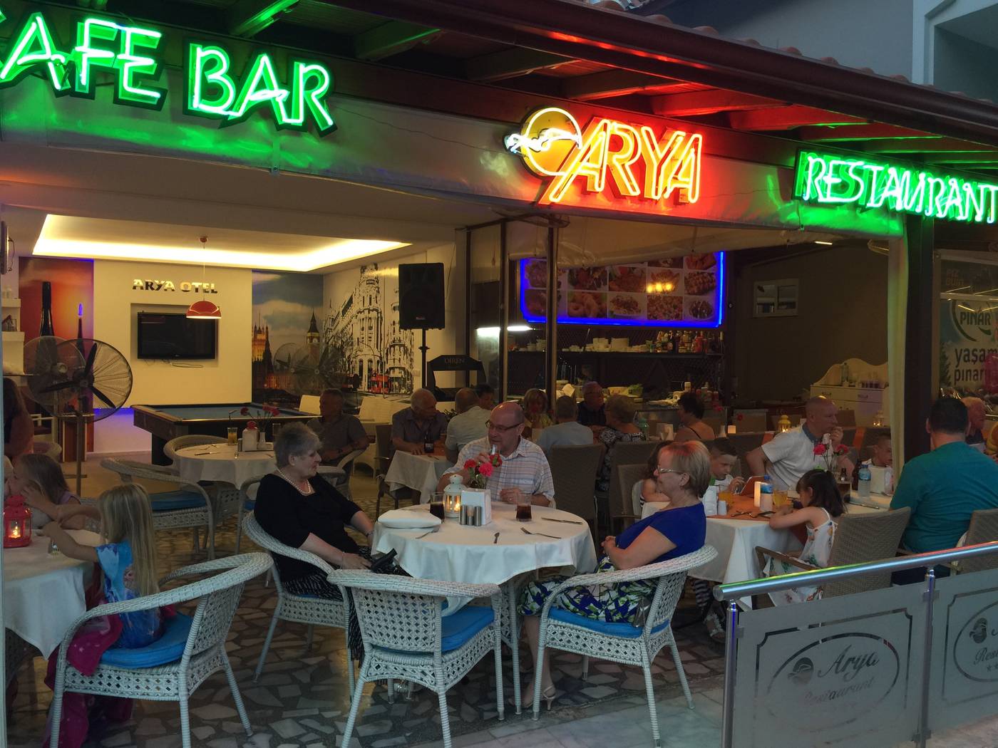 Arya-Otel-Terrace-49