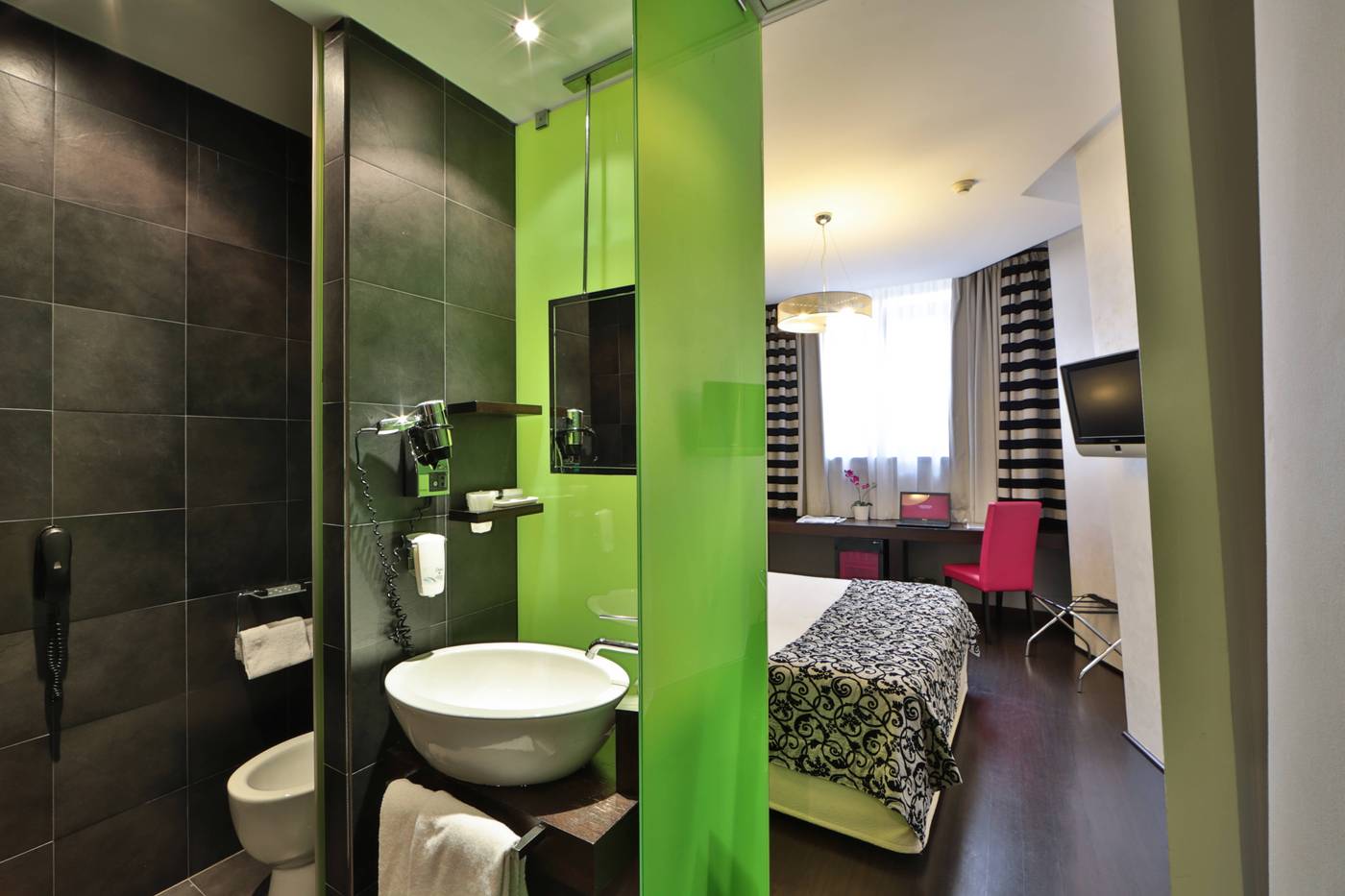 Best-Western-Cinemusic-Hotel-Room-37