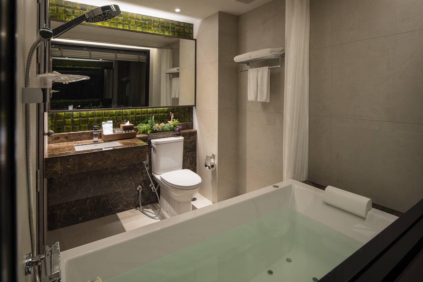 Chillax-Heritage-Hotel-Room-14