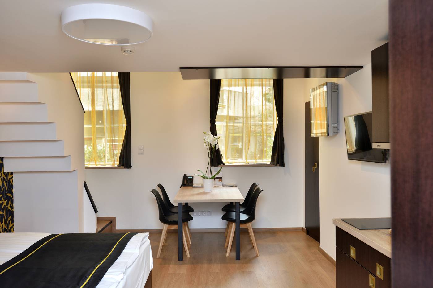 Opera-Garden---Apartments-Hotel-Room-4