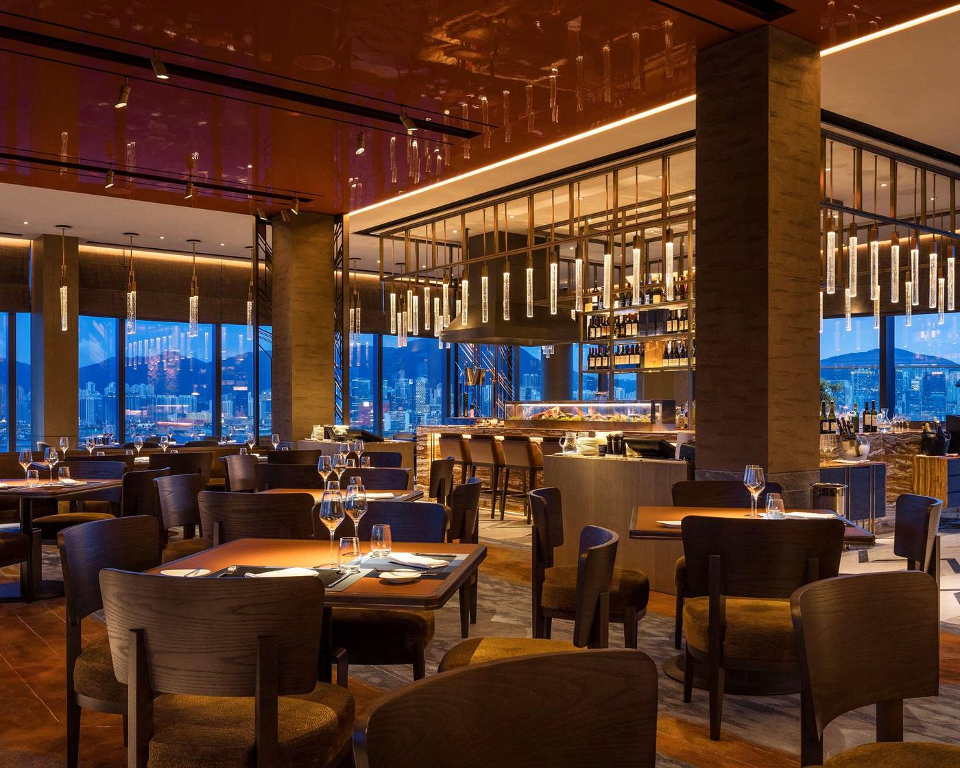 Hyatt-Centric-Victoria-Harbour-Restaurant-33