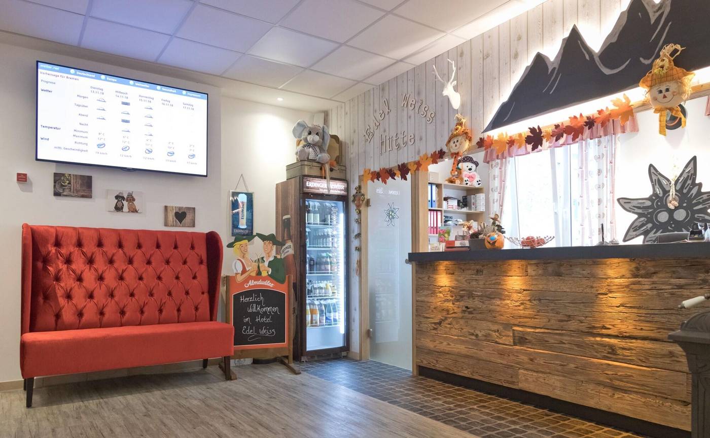 Edel Weiss Hotel und Restaurant-Germany-BREMEN-Lobby-6