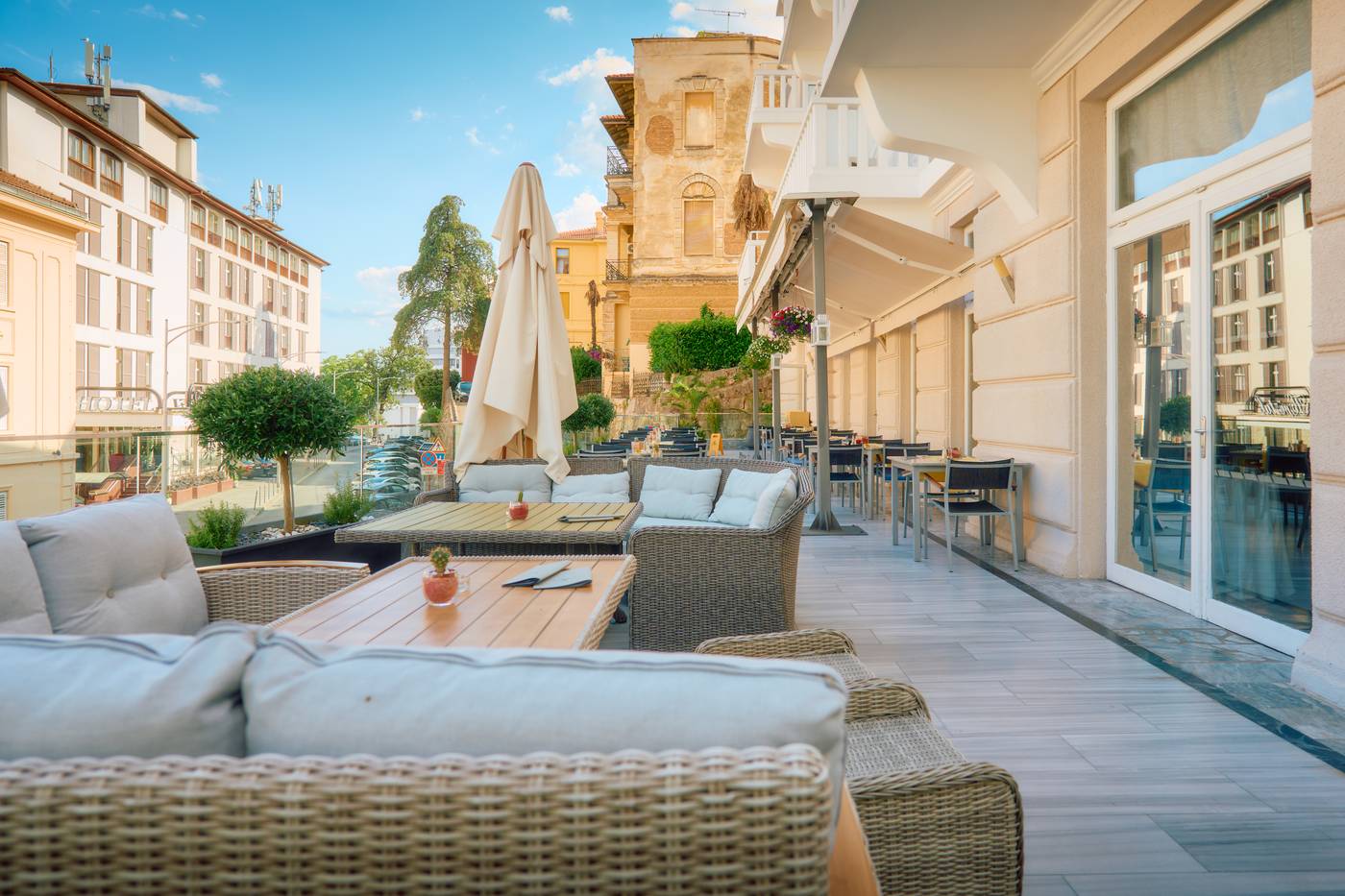 Hotel-Astoria-by-OHM-Group-Terrace-3