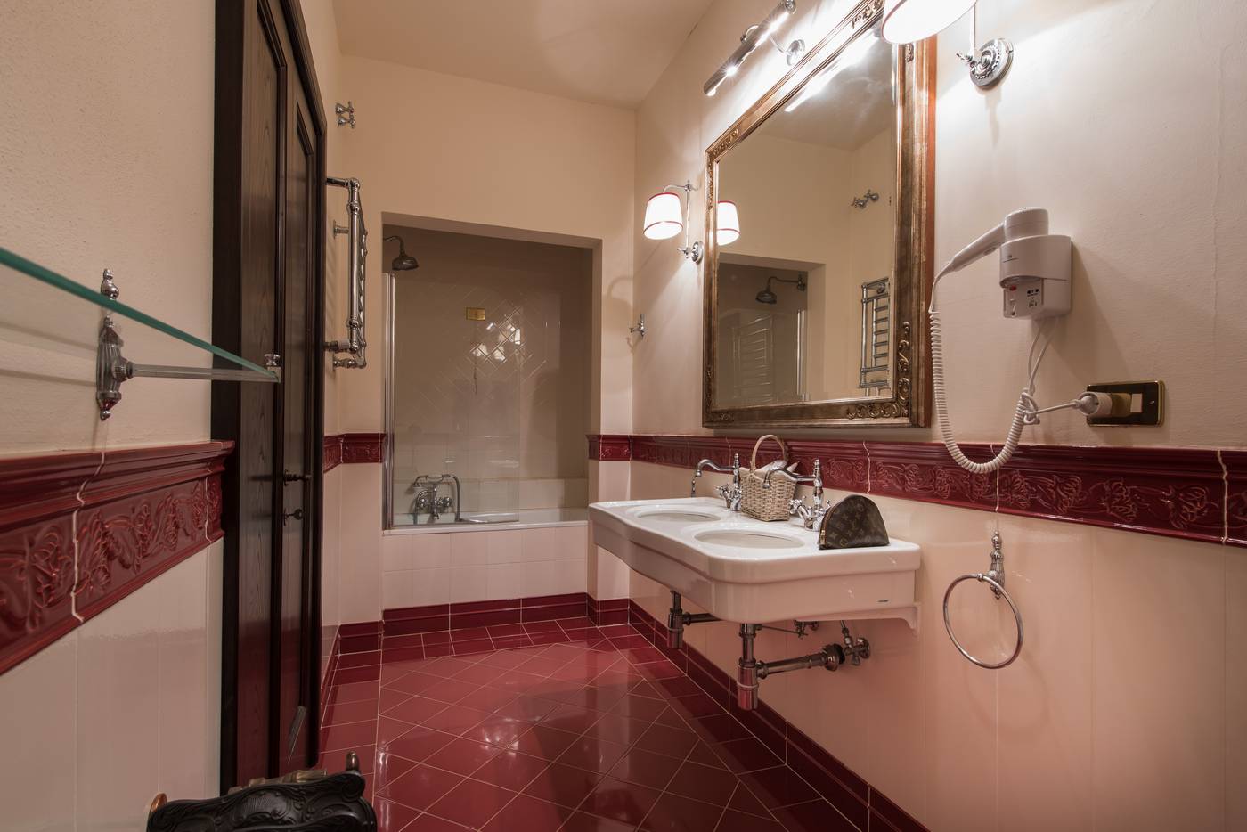 Borgo-di-Pietrafitta-Relais-Room-43