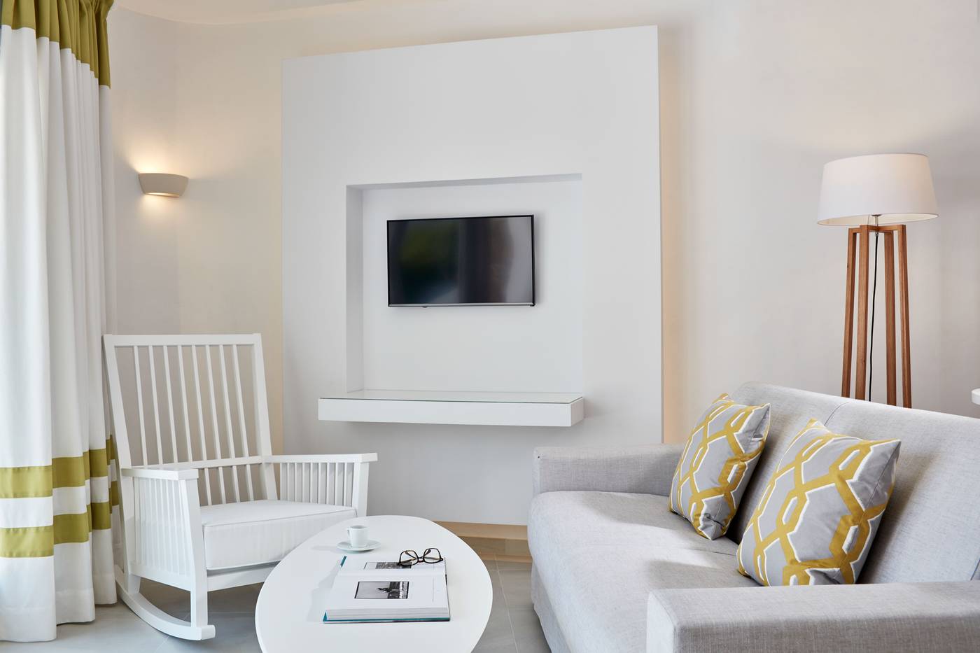 Archipelagos-Hotel-Room-39