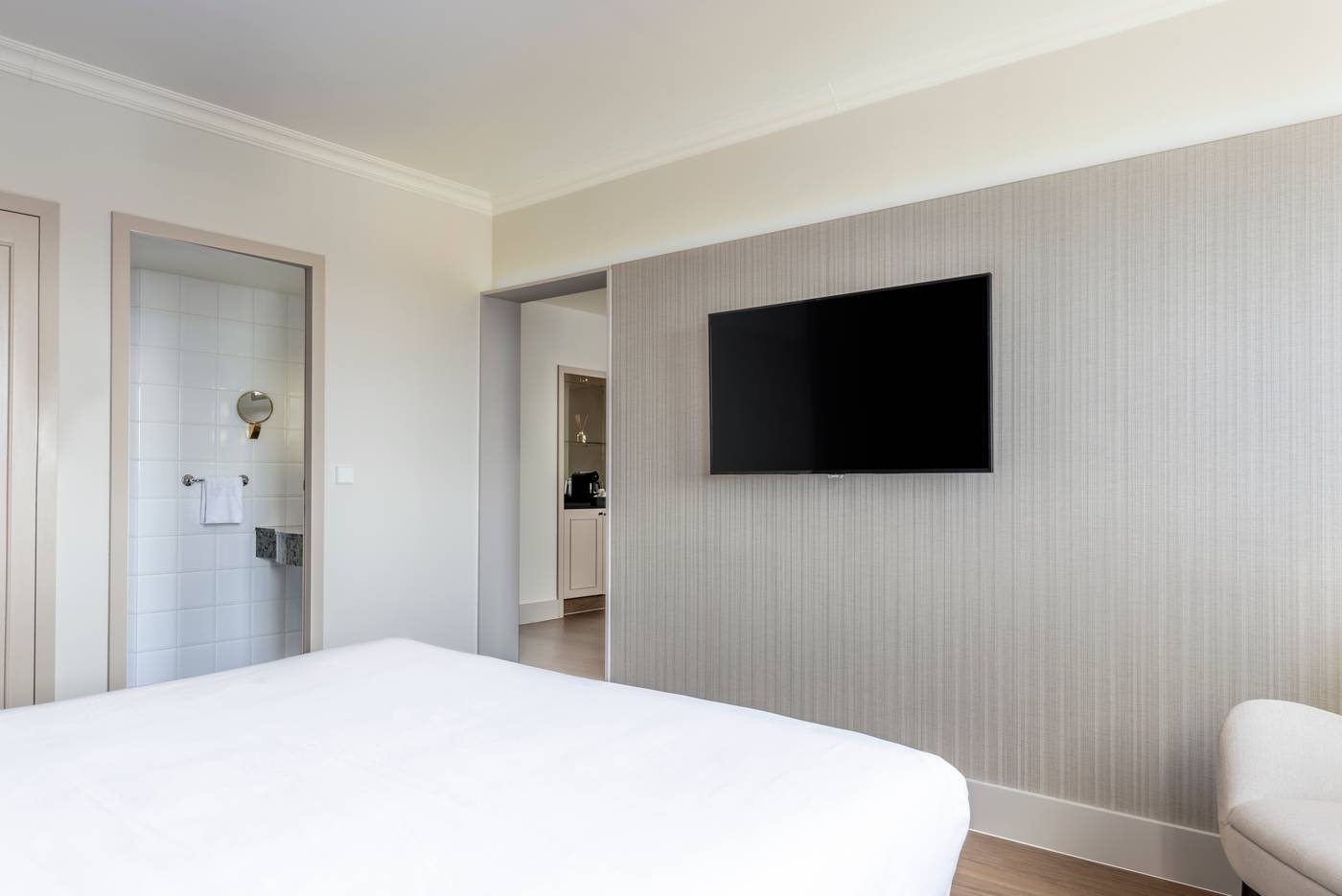 NH-Brussels-Carrefour-De-l-Europe-Room-34