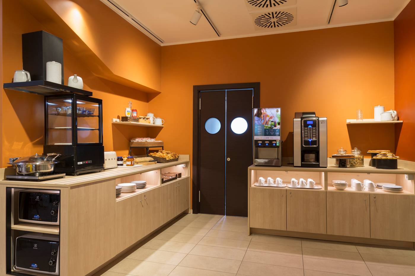 B-B-Hotel-Roma-Pietralata-Tiburtina-Restaurant-5