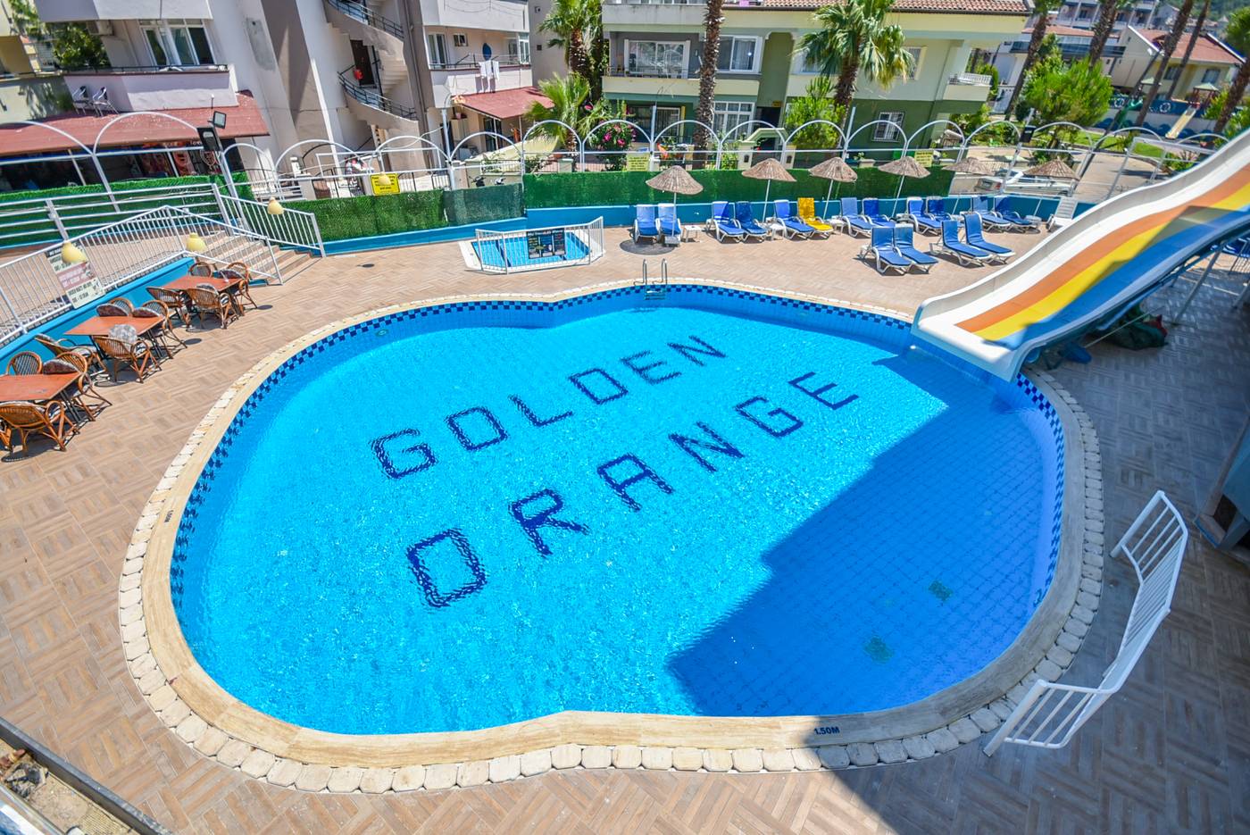 Golden-Orange-Apart-Hotel-Pool-2