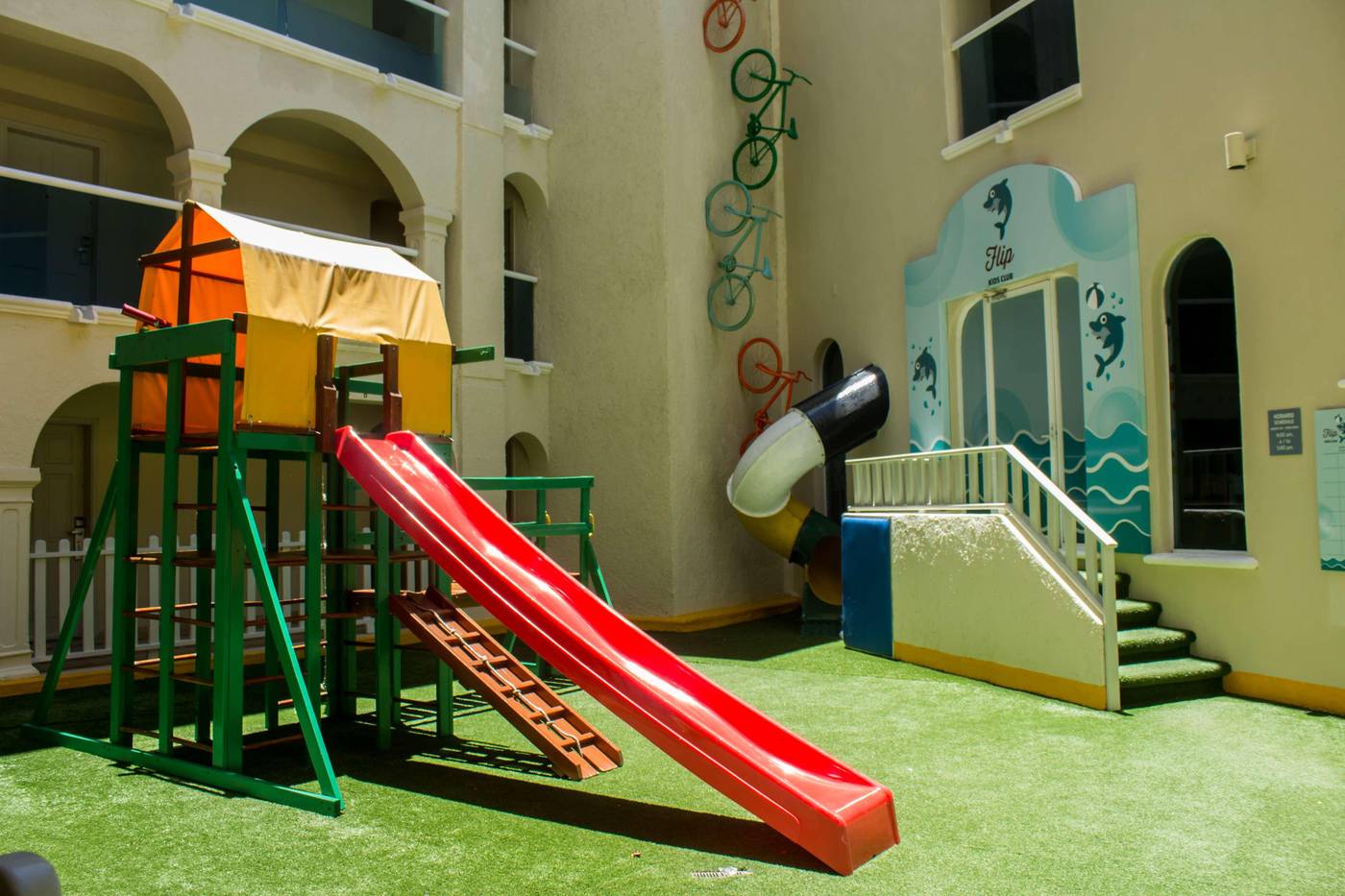 Occidental-Costa-Canc----n-Sports-and-Entertainment-60