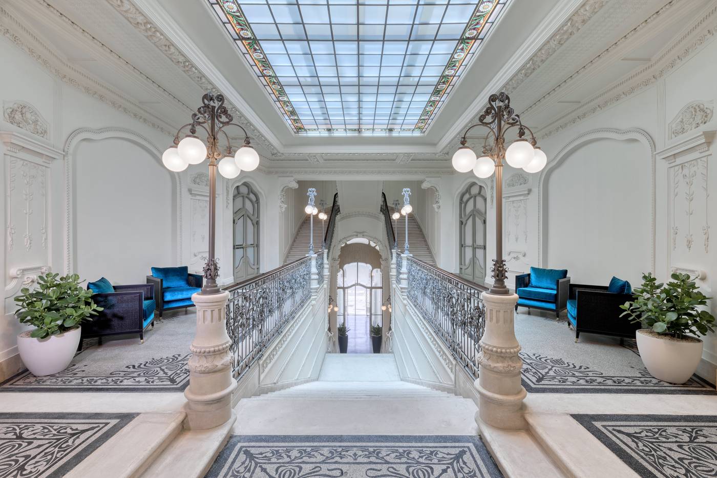 Matild-Palace--a-Luxury-Collection-Hotel-Lobby-23