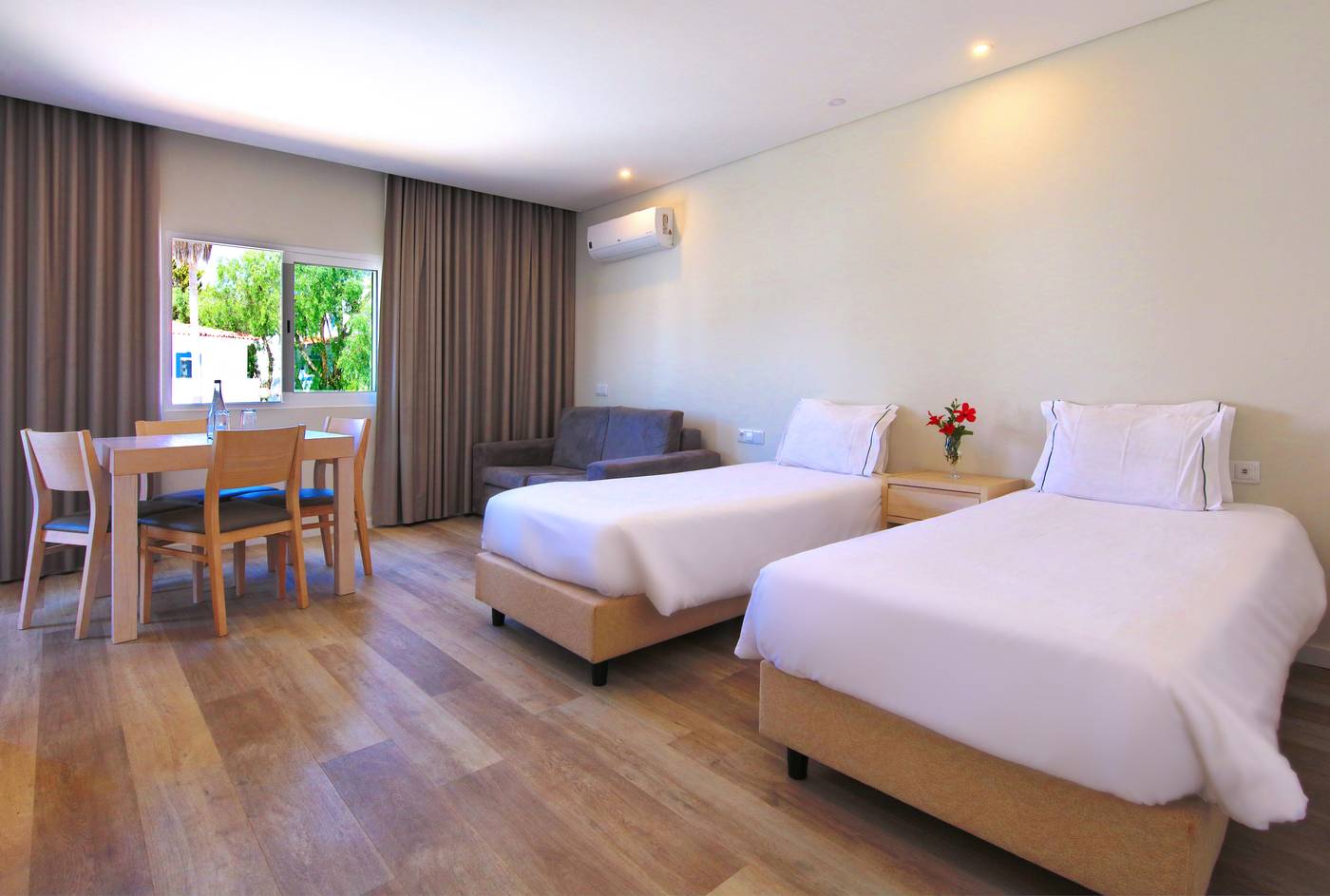 Agua-Hotels-Vila-Branca-Room-5