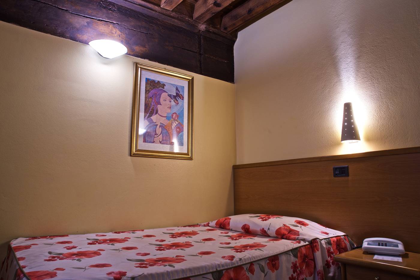 Hotel-La-Luna-Room-41