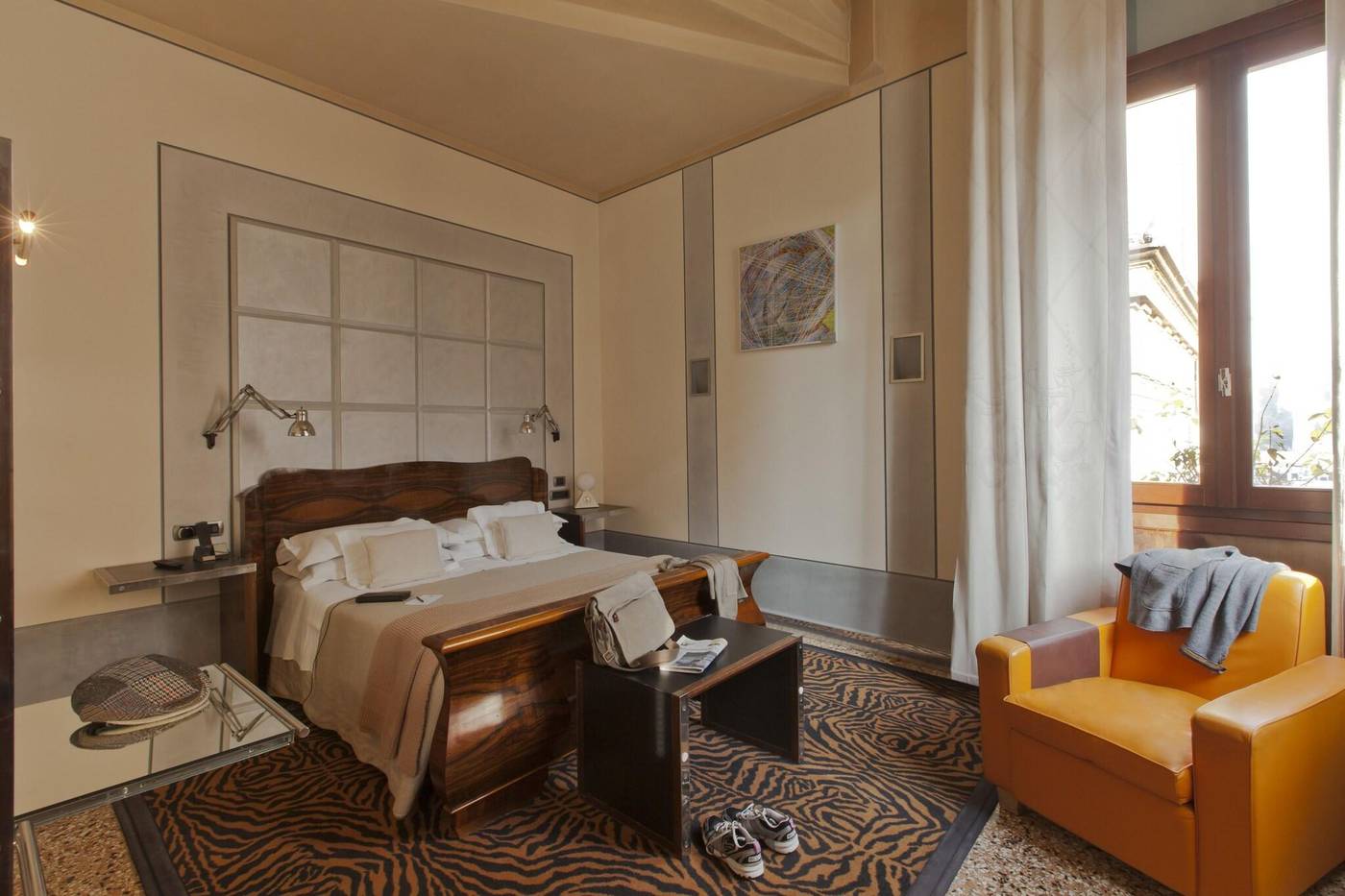 Ca--Pisani-Hotel-Room-51