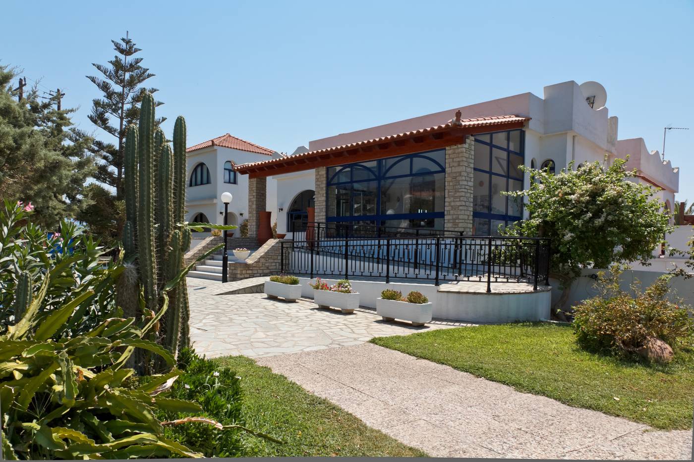 Saint-Nicholas-General-view-7