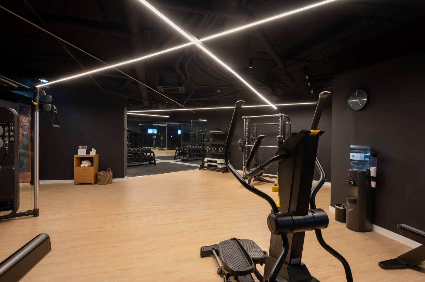 Sesimbra-Oceanfront-Hotel-Sports-and-Entertainment-41