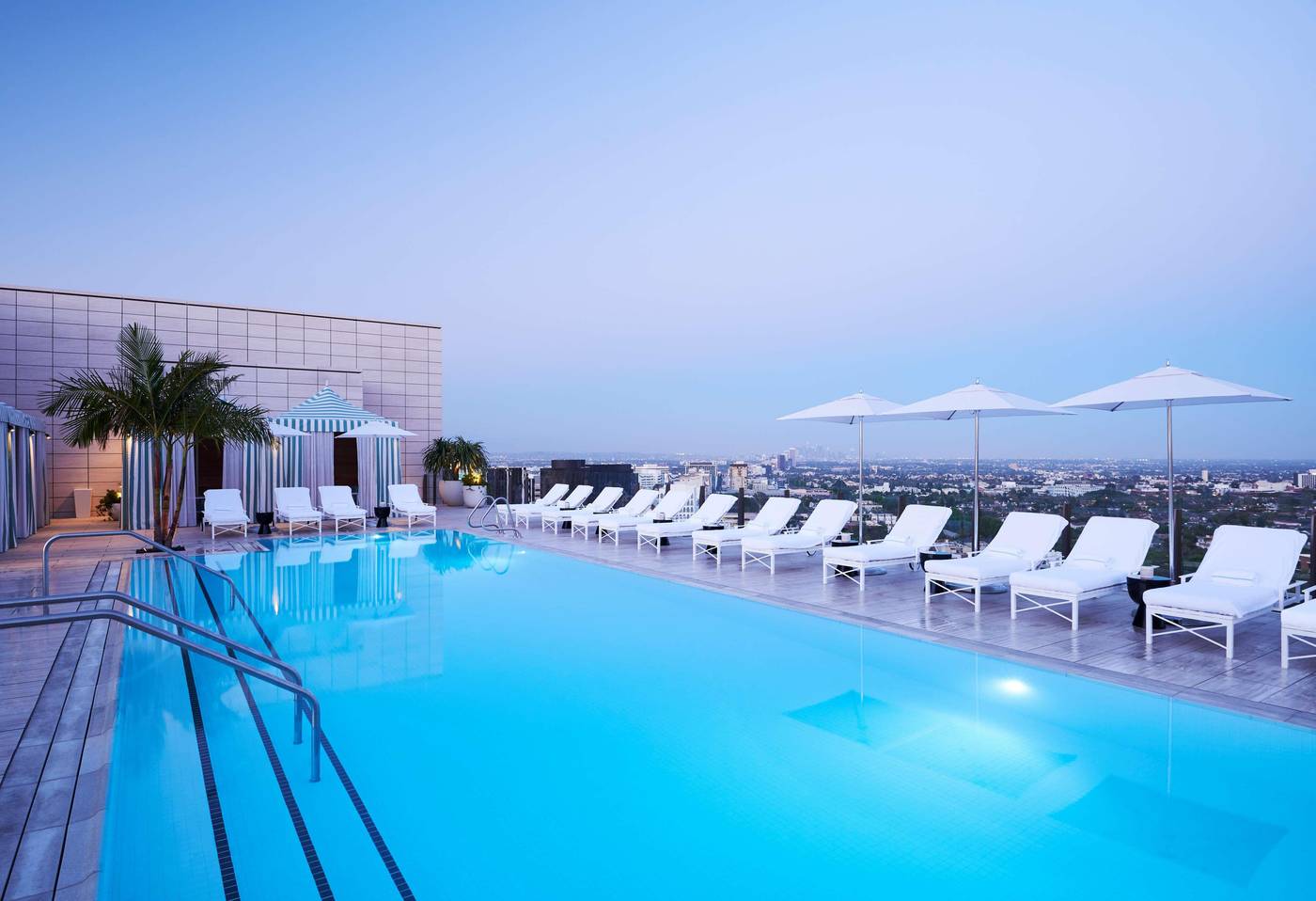 Waldorf-Astoria-Beverly-Hills--CA-Pool-75