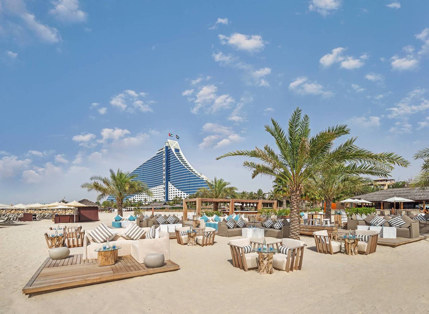 Jumeirah-Beach-Hotel-Restaurant-75