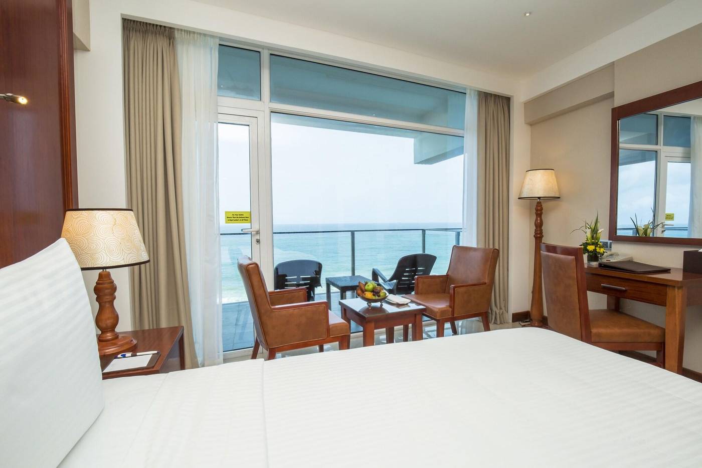 Marino-Beach-Colombo-Room-37