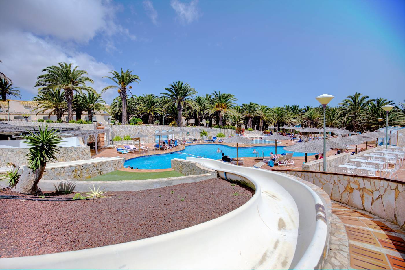 SBH-Monica-Beach-General-view-3