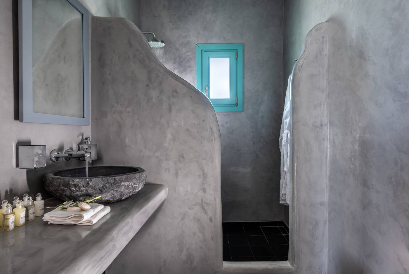 Santa-Irina-Luxury-Sunny-Lofts-Room-18