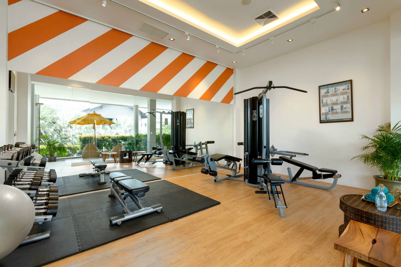 Grand-Mercure-Phuket-Patong-Sports-and-Entertainment-74