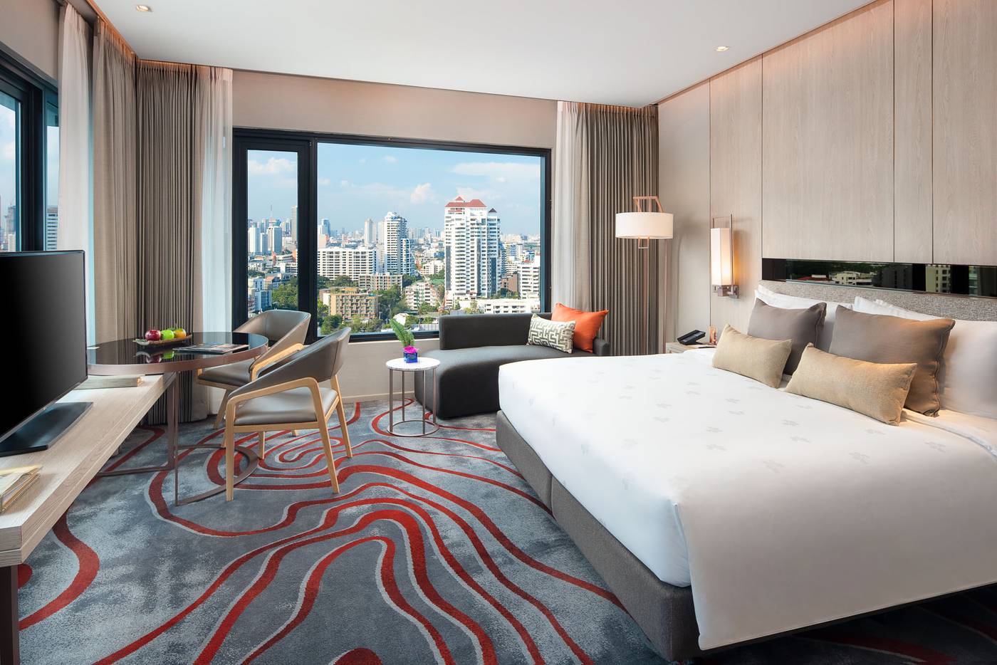 Hotel-Nikko-Bangkok-Room-10