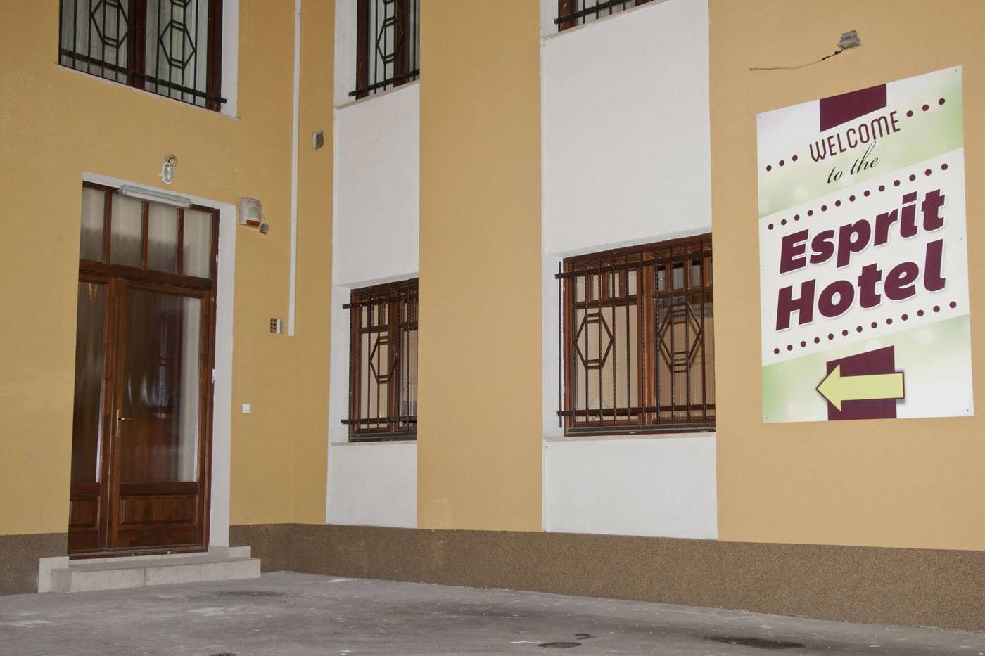 Esprit-Hotel-Budapest-General-view-18