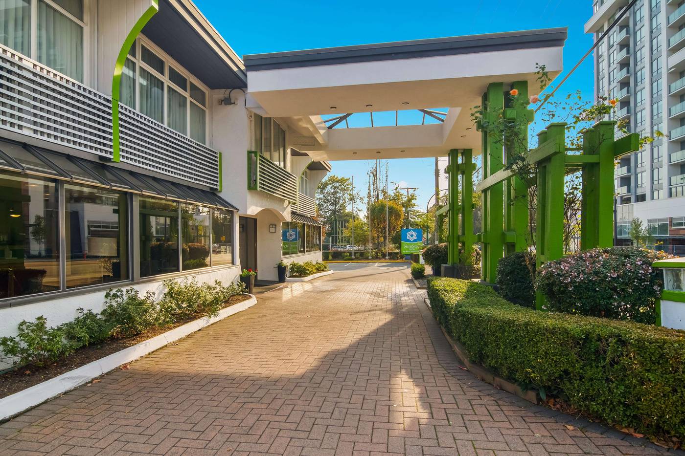 SureStay-by-Best-Western-North-Vancouver-Capilano-General-view-2