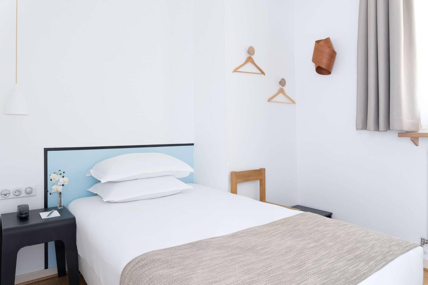 Palm-Astotel-Room-30