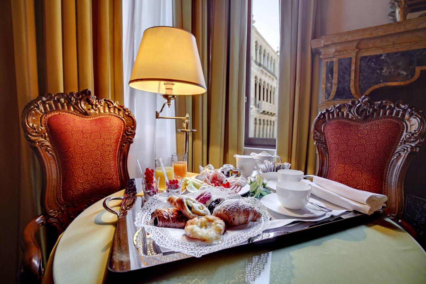 Hotel-Dona-Palace-Room-66