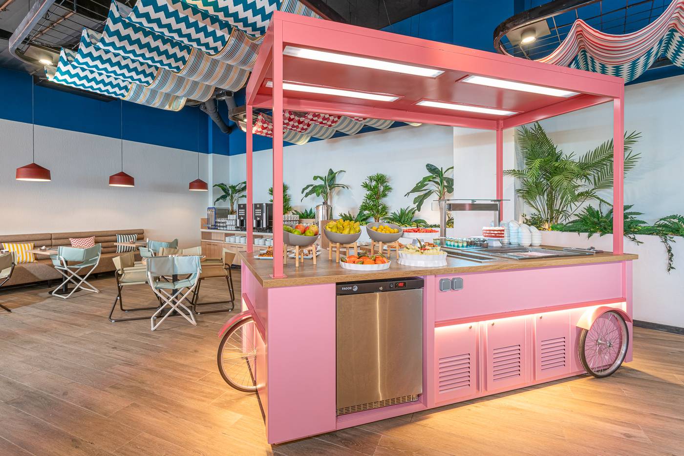 Mediterranean-Palace-Hotel-Restaurant-38