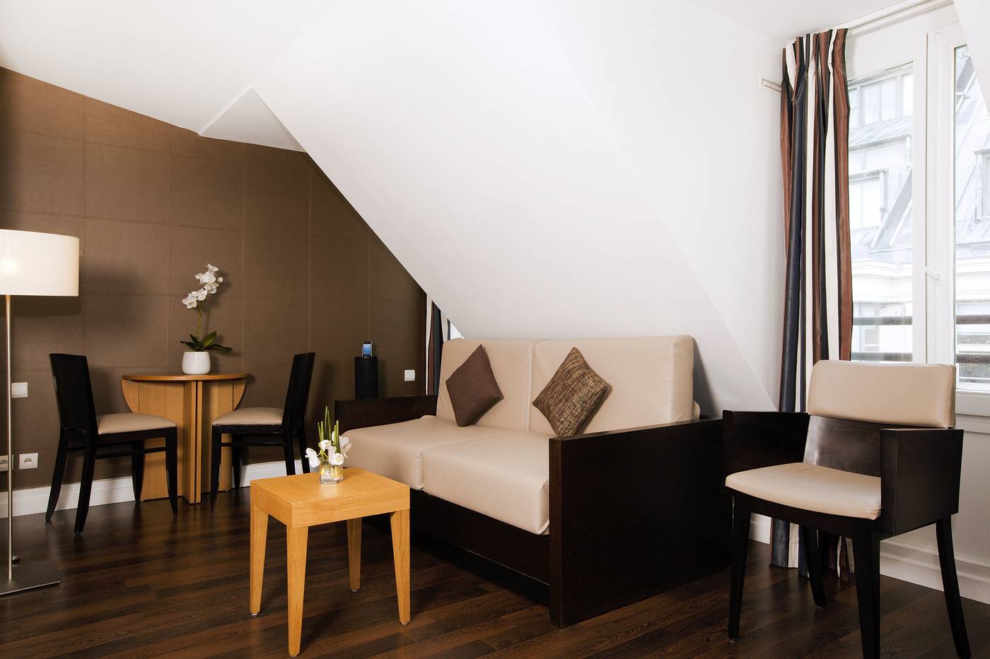 Residhome-Paris-Opera-Room-14