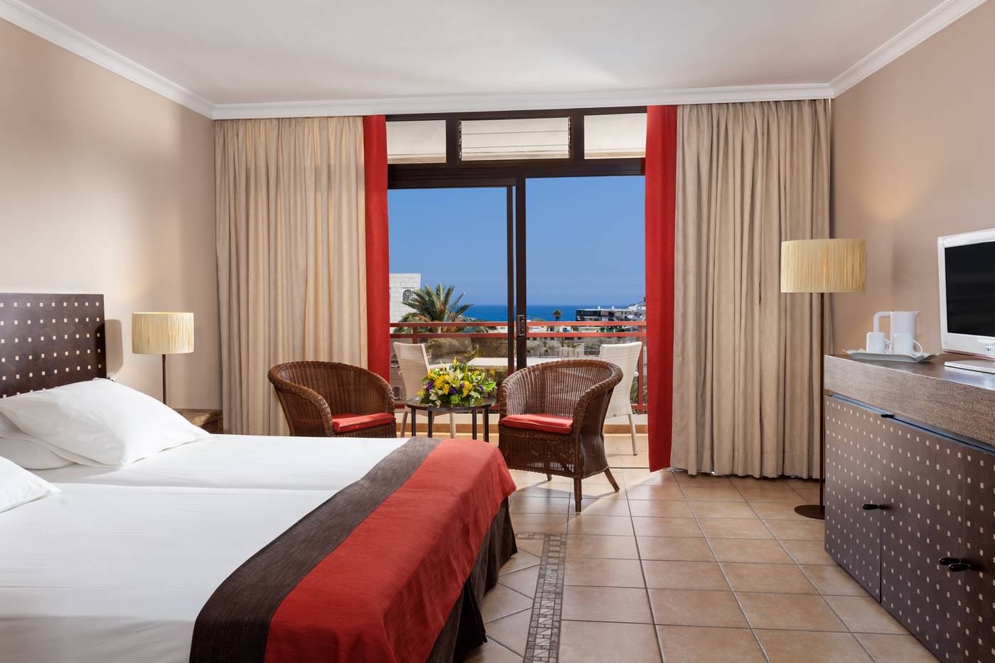 Seaside-Sandy-Beach-Hotel-Room-13