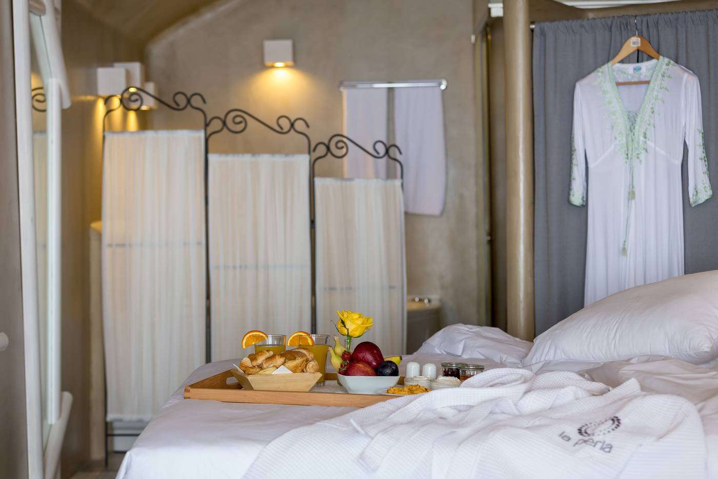 La-Perla-Villas-Room-36