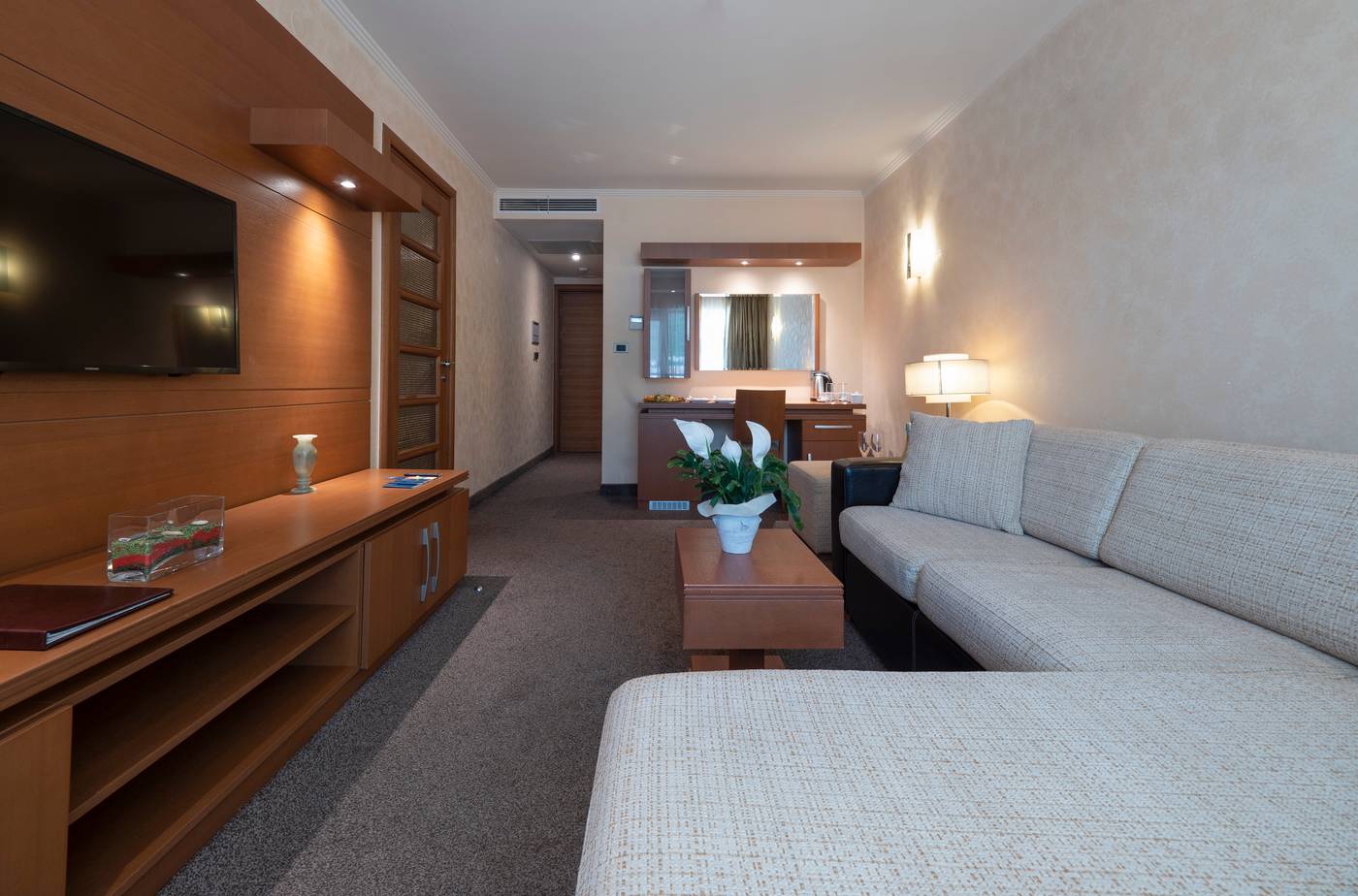 Monte-Casa-Spa-Wellness-de-Luxe-Room-28