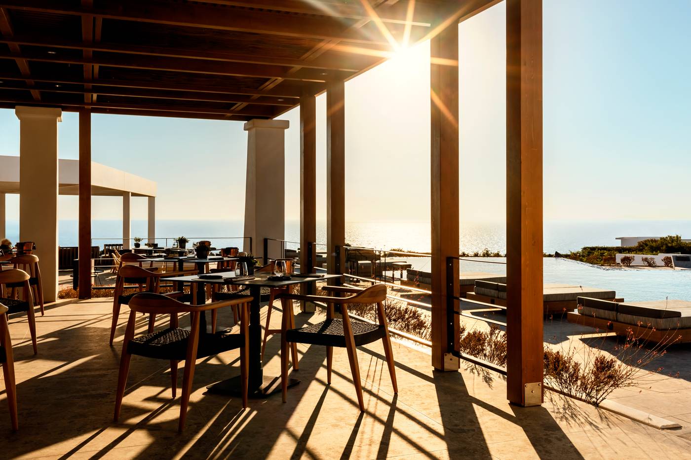 Santo-Maris-Oia--Luxury-Suites---Spa-Restaurant-97