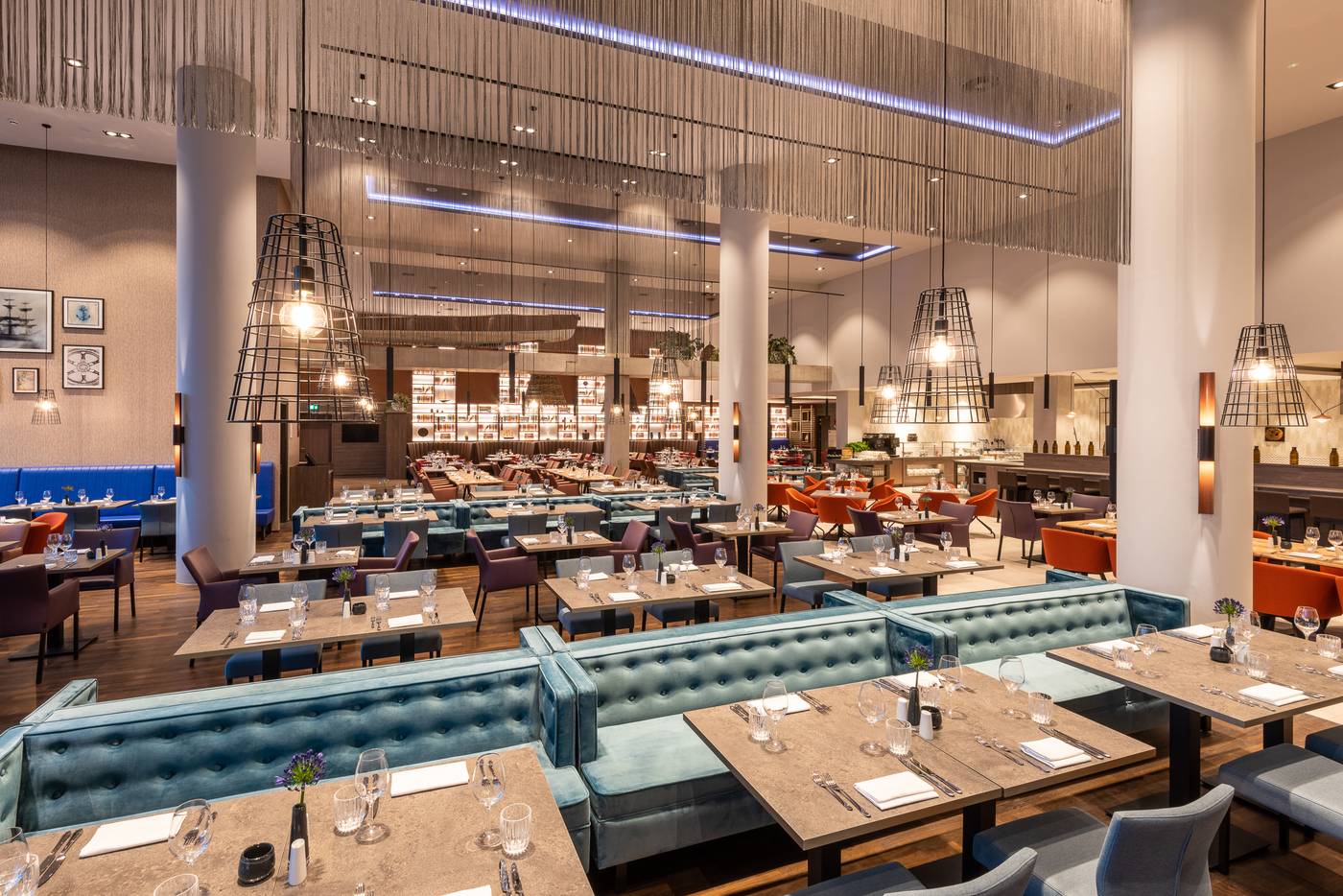 Leonardo-Royal-Hotel-Amsterdam-Restaurant-42