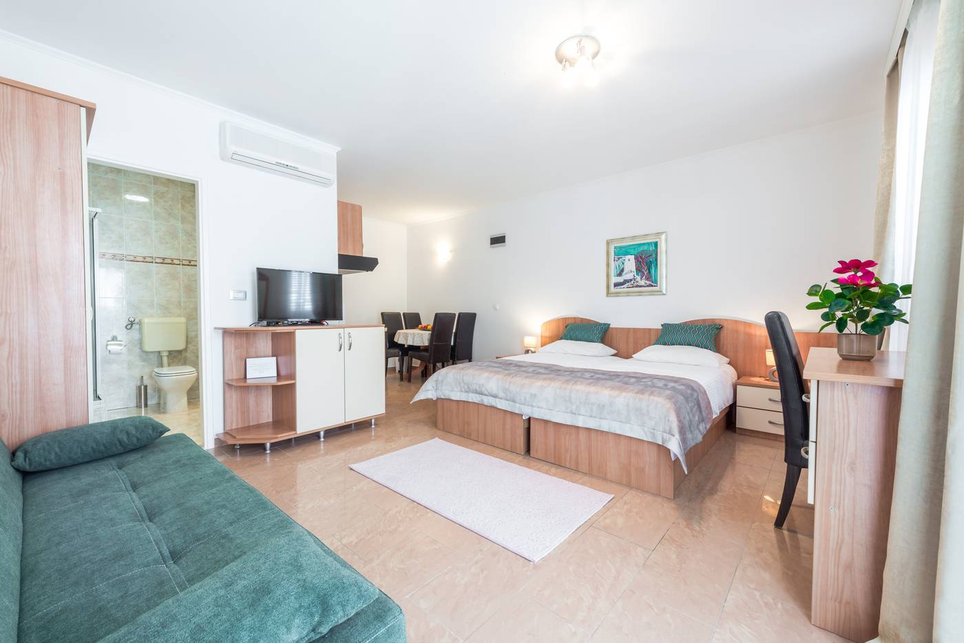 Villa-Lanterna-Room-9