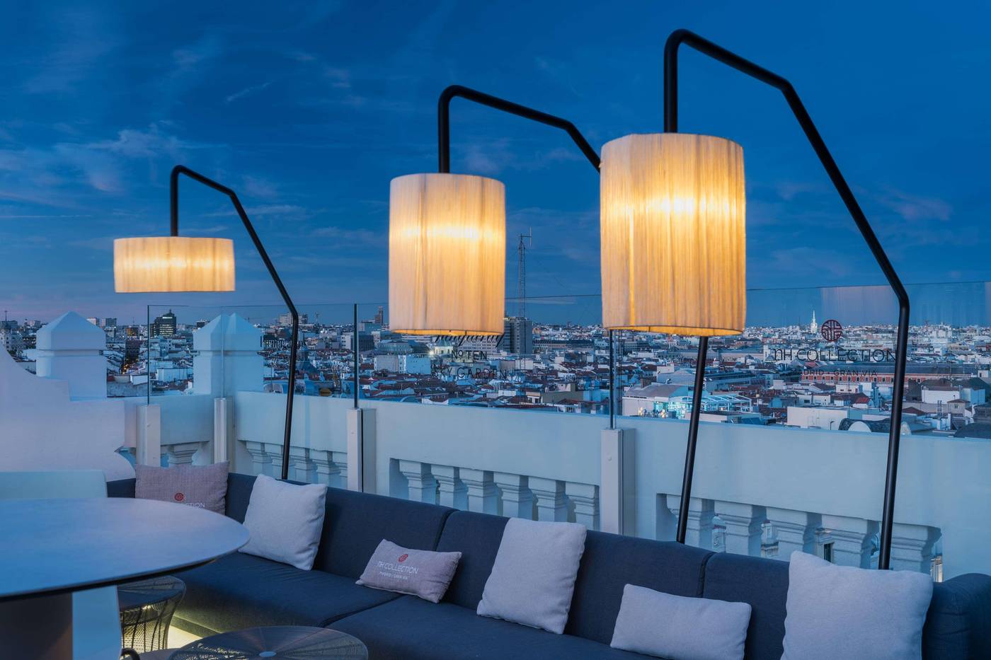 NH-Collection-Madrid-Gran-Via-Bar-51