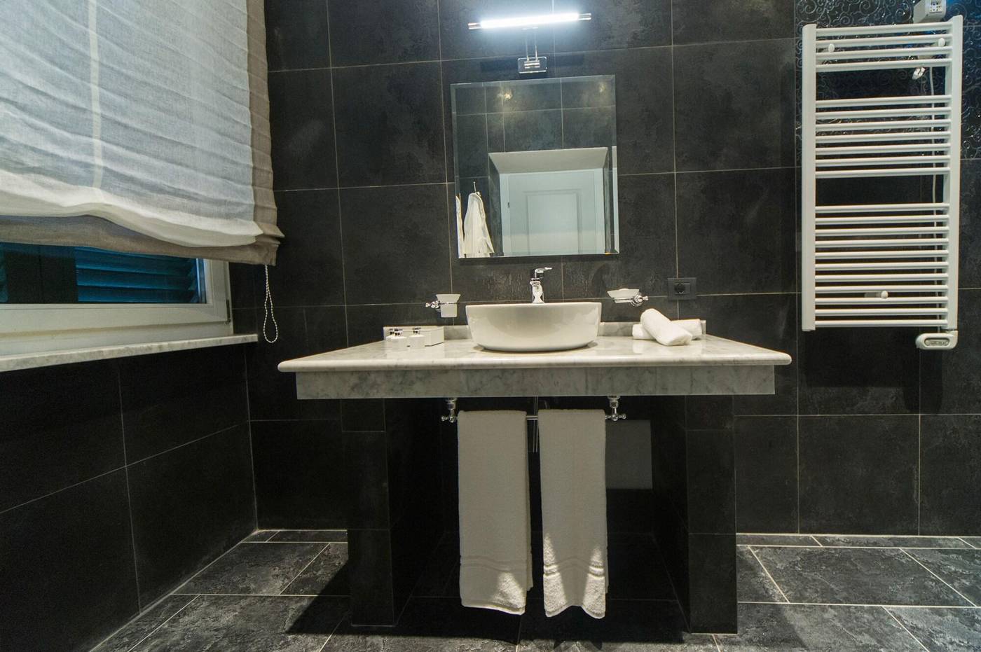 Via-Veneto-Suites-Room-53