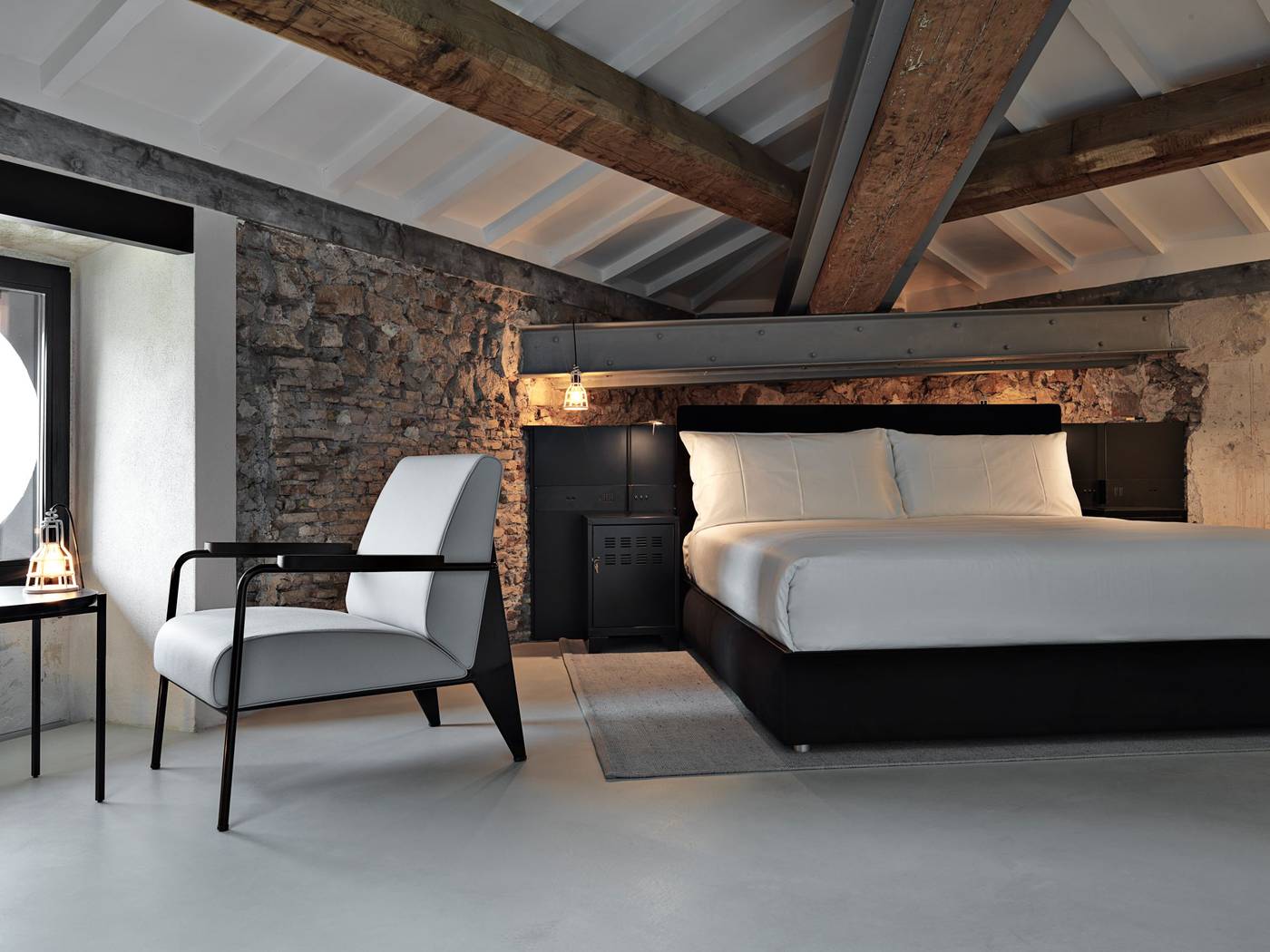 Rhinoceros-Roma-Room-3