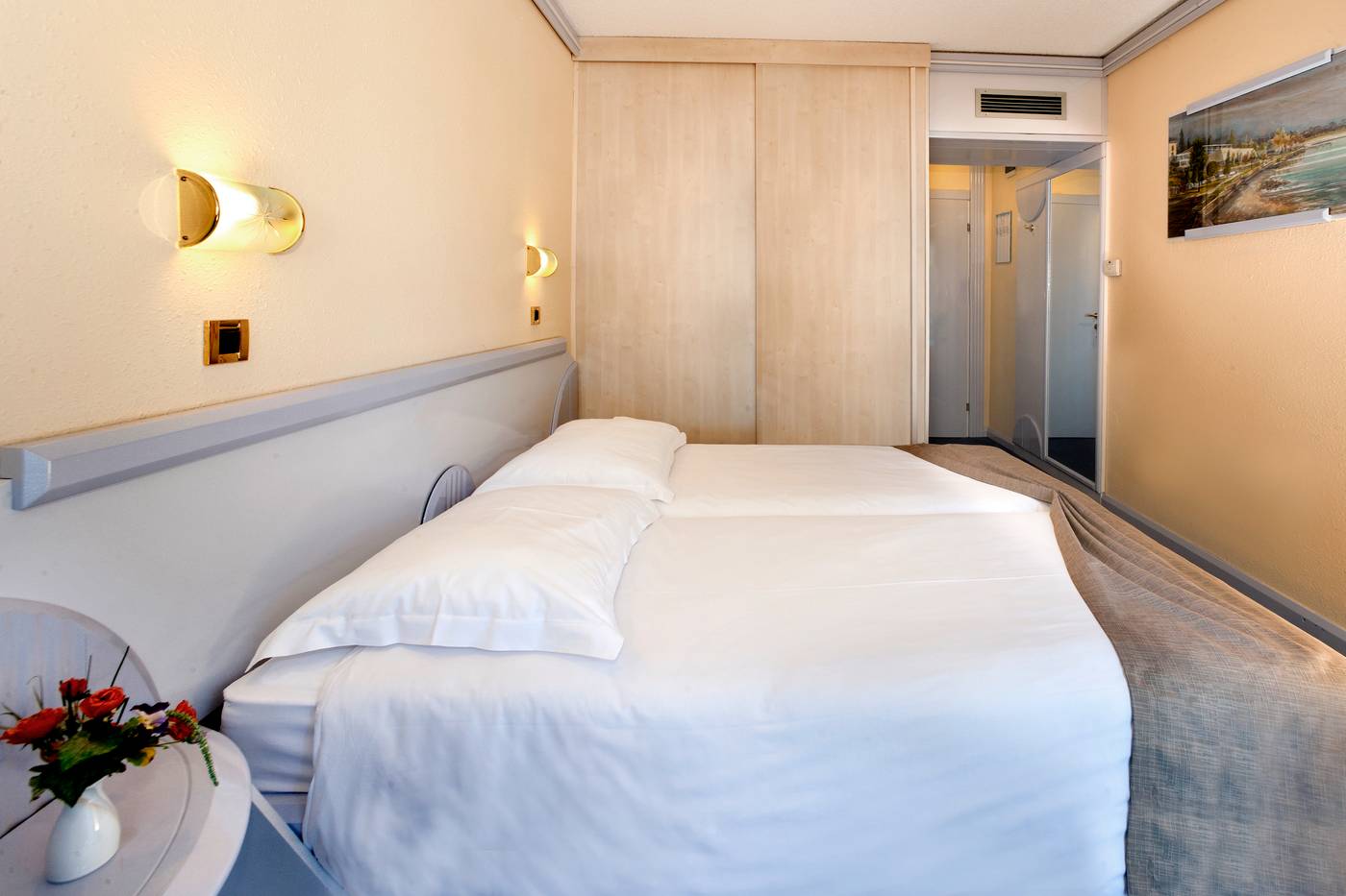 Hotel-Plavi-Plava-Laguna-Room-24