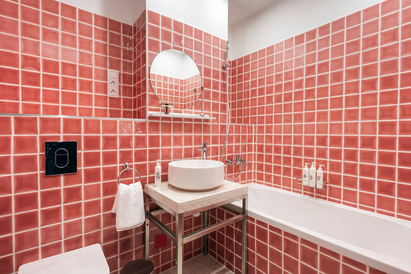 The-Magazine-Rooms-Room-16