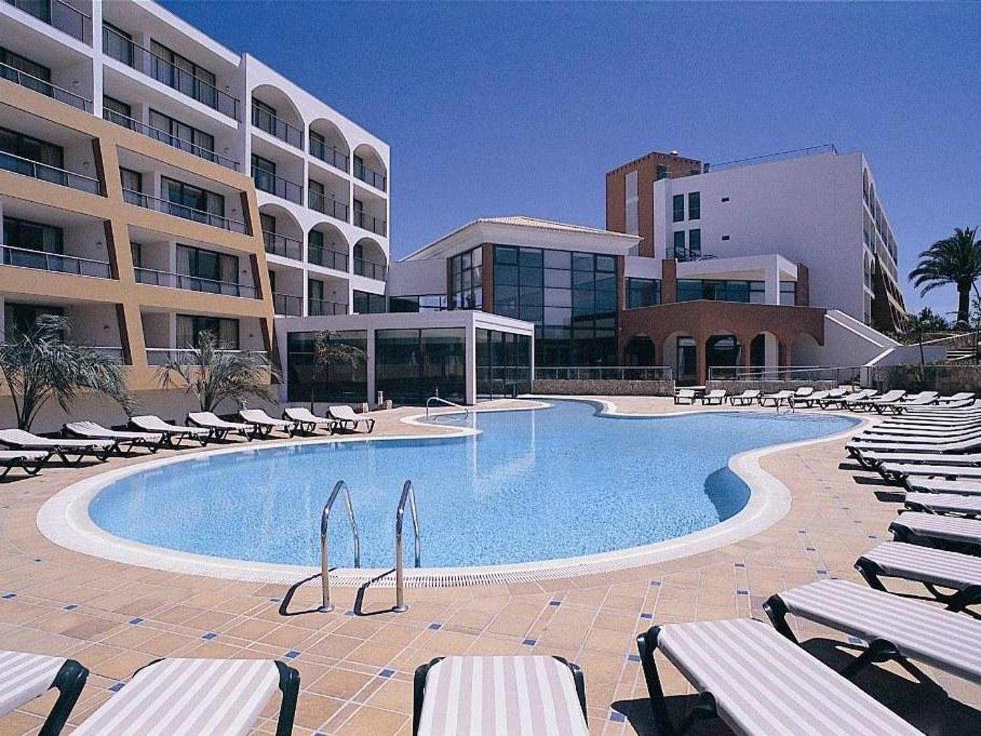 Pestana-Alvor-Park-Pool-1