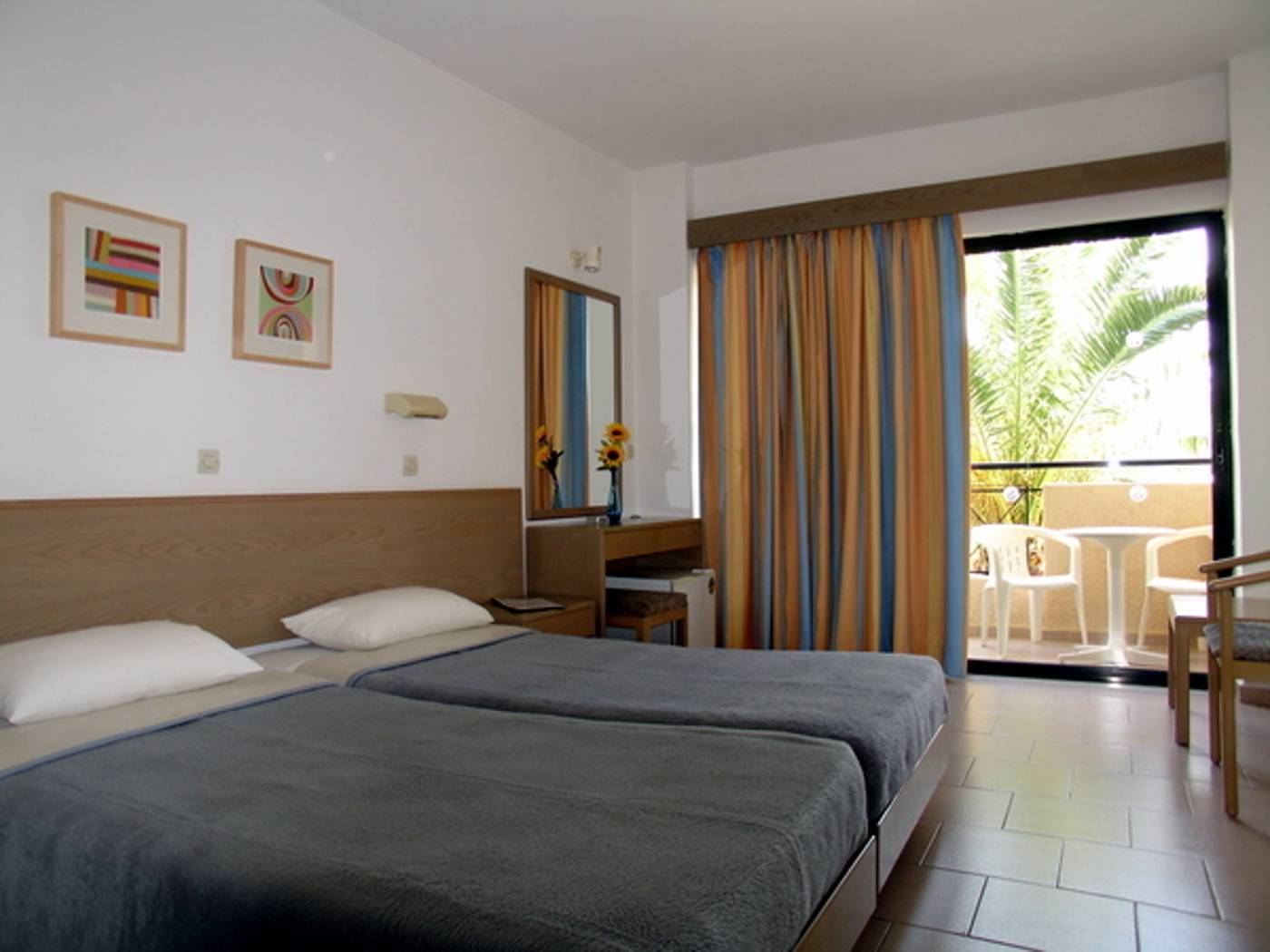 Summerland Hotel and Bungalows - Ixia, Rhodes - On The Beach