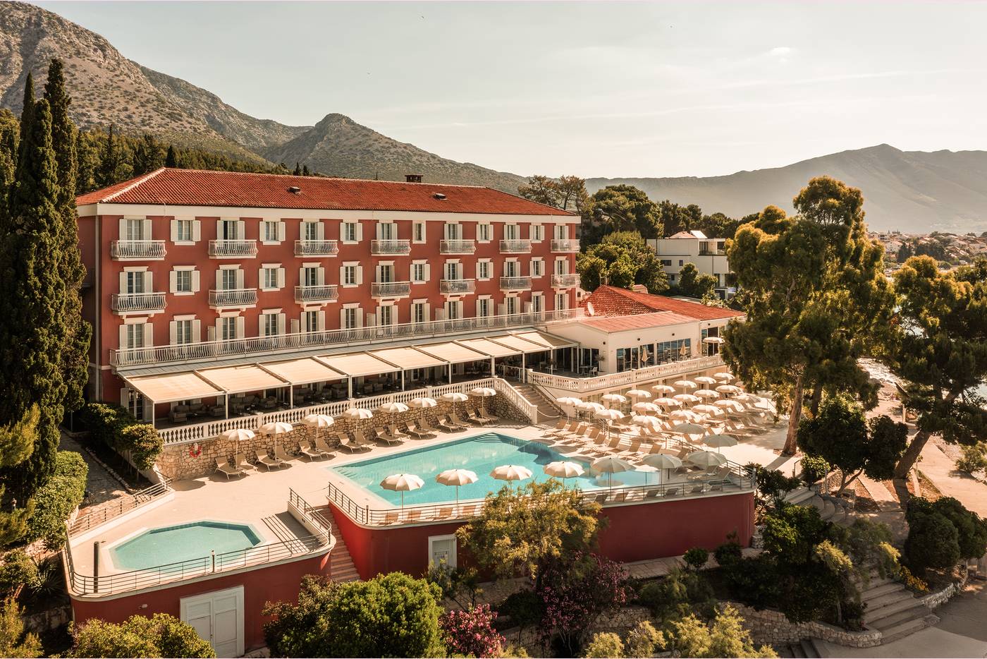 Aminess-Bellevue-Hotel-General-view-6