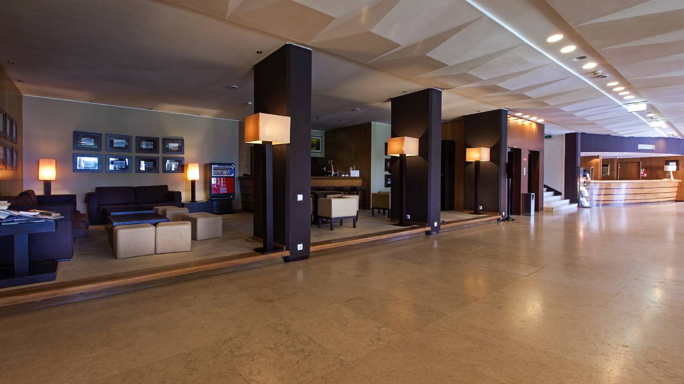Carcavelos Beach Hotel-Portugal-CARCAVELOS-Lobby-6
